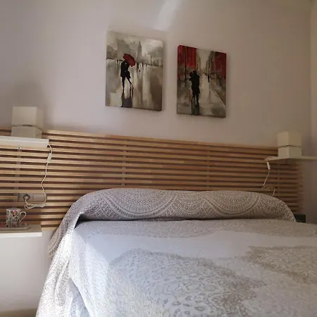 Acogedor De Dos En Playamar - * Torremolinos