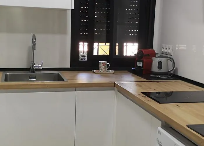 Apartamento En Auxi Y Emilio